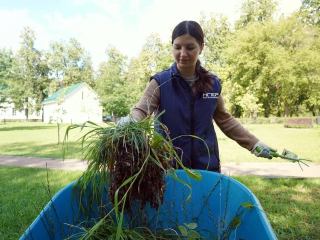 «Глаза боятся, а руки делают»: как простая девушка из Котельников стала лидером волонтеров