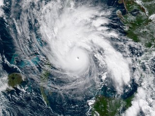 Ураган «Мелисса» доберется до Подмосковья? Ученый МФТИ дал однозначный ответ