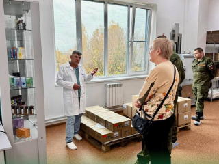 Для участников программы «Герои Подмосковья» провели экскурсии по предприятиям Павловского Посада