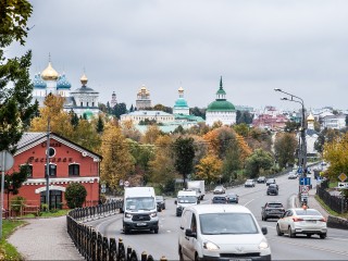 Куда сходить 11 октября:  гид по ярким событиям в залах и на свежем воздухе