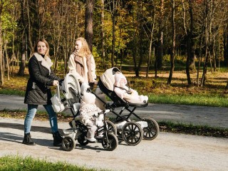 Неустроенный лесной массив в Красноармейске превратили в полноценную зону отдыха
