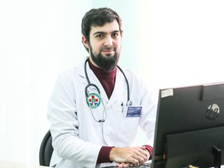 Соцподдержка для медиков: почему молодой терапевт из Ингушетии выбрал Талдом