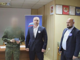 «Всегда мечтал быть десантником»: герой СВО встретился с главой Бронниц