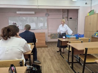 Учительница из Орехово-Зуева получила благодарность от министра образования Московской области