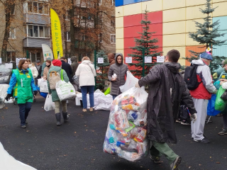 Две «газели» вторсырья за пару часов: Королев снова показал, как нужно заботиться об экологии с пользой