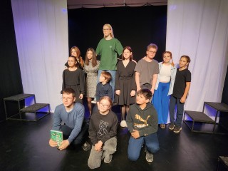 Детям предлагают попробовать себя в лицедействе  в театральной студии «Балаганчик»