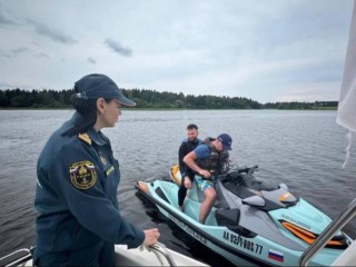В десятки раз дороже: МЧС предложило резко повысить штрафы за пьяное управление судами