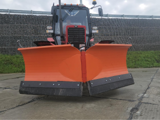 Коммунальщики подготовили спецтехнику к зиме