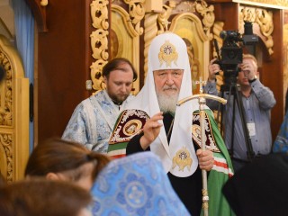 Молитва и особенности богослужения на праздник Покрова Пресвятой Богородицы 14 октября