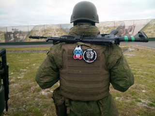 Студенты колледжа в Долгопрудном поддержали своего педагога на фронте