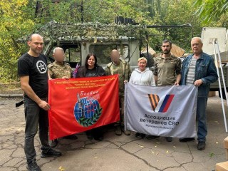 Делегация из Каширы передала посылки подшефным гранатометчикам