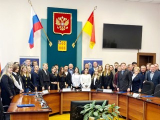 Курсистки школы благородных девиц вошли в молодежный парламент Богородского округа