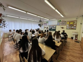 Учащиеся школы №9 узнали о правилах поведения при ЧС