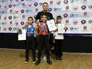 Королевские спортсмены завоевали золото на чемпионате Подмосковья по тайскому боксу