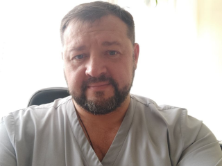 Сосудистый хирург высшей категории ведет прием пациентов в Апрелевке