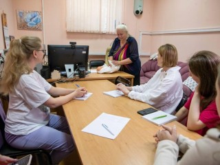 В Реутове обучат будущих родителей в «Школе мам»