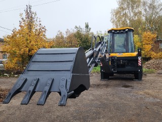 Новая техника для аварийных работ поступила в коммунальные службы округа