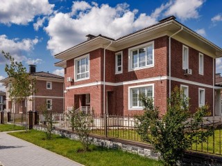 «Мечта» становится реальностью: в Дмитрове сдали два новых дома в ЖК с входом в заповедный лес