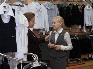 Многодетным семьям Волоколамска доступна ежегодная выплата на школьную форму