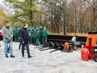 Не страшны ни снег, ни лед: в Ступине завершили подготовку парков к зиме