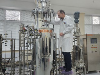 В Пущине крупнейший микробиологический центр отметил 60 лет