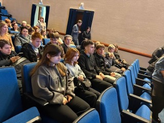 «Деньги любят счет, а мошенники — доверчивость»: как луховицкие студенты научились защищать свои кошельки