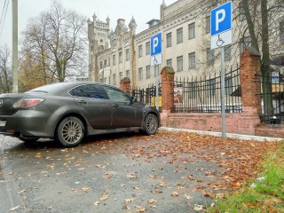 Парковочные места для ветеранов СВО с инвалидностью создали в Егорьевске