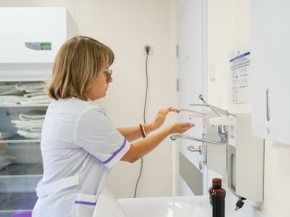 Пациентке из Жуковского провели сложную операцию на голеностопном суставе