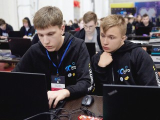 Школьники Подмосковья могут побороться за звание лучшего в работе с ИИ