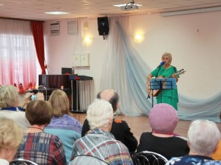 В Луховицах на бесплатном концерте прозвучат бардовские песни и хиты 90-х