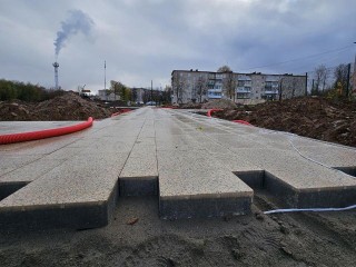 Новые дорожки и качели сделают в Семейном сквере