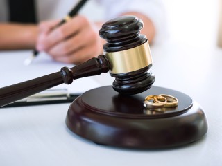 Развод через суд: пошаговая инструкция от подачи иска до получения свидетельства в ЗАГСе