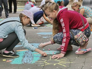 «За ушами трещит»: почему жители Подмосковья стали питаться мелом