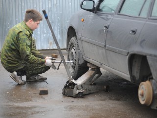Лосино-Петровский стал одним из лидеров Подмосковья по борьбе с нелегальными шиномонтажками