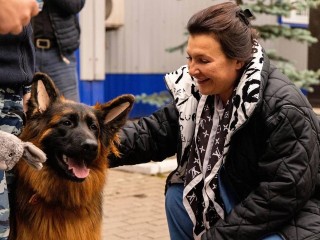 Щенок Савелий пополнил ряды лобненской полиции и готовится к службе