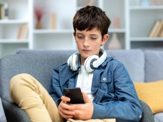 Новый закон защитит детей от наркопропаганды в интернете