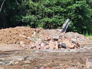 В Рузе нашли виновных в создании свалки на месте садоводства