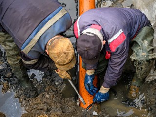 Житель Шаховской случайно устроил засор в канализации и показал, чем это может обернуться