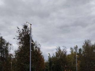 Фонари загорелись в Парке Победы и на Волоколамской улице