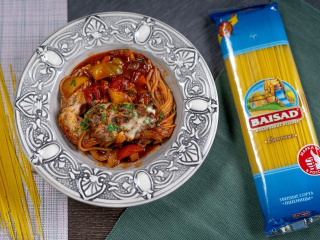 Макаронами по-флотски отметили макаронный день в Кашире и не только