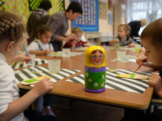 Воскресенье в «Ривьере» превратится в фестиваль детских развлечений: эстафеты, квесты и мастер-классы ждут можайцев 26 октября