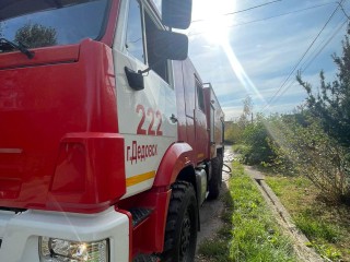 Пожарные спасли автосервис в «Княжьем Озере» от огня