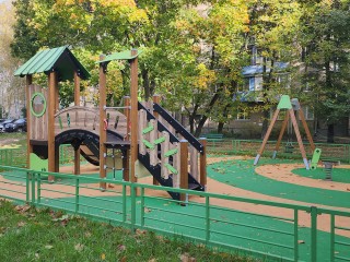 Модернизацию детских игровых комплексов продолжают в Пушкино