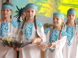 Более 25 коллективов выступят на гала‑концерте фестиваля дружбы народов в Ершове