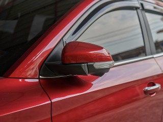 А это законно? Полуголая аниме-красавица у Вечного огня вызвала гнев и вопросы у жителей Ногинска