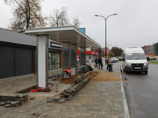 Новый десятиметровый автобусный павильон откроют на Площади Свободы в выходные