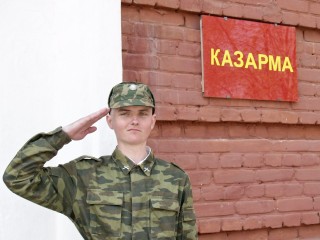 Новобранцев Президентского полка поздравили в Ногинске