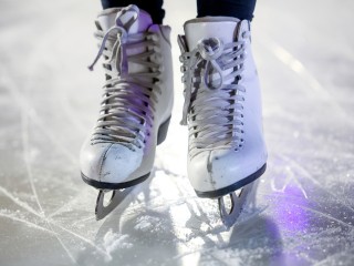 В Подмосковье оборудуют 45 катков с искусственным льдом до середины декабря