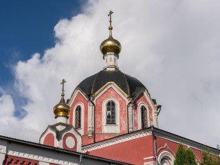 Священник посоветовал не выбирать экстравагантные имена для новорожденных