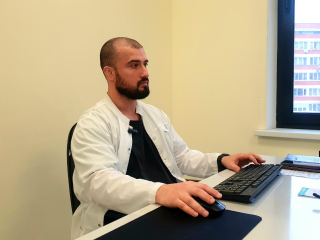 В Одинцове ведет прием молодой онколог с федеральным опытом: где принимает врач и как к нему попасть